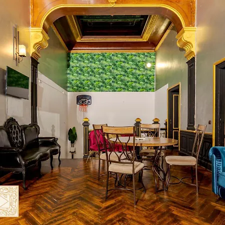 Urban Bliss Apartment Bucharest